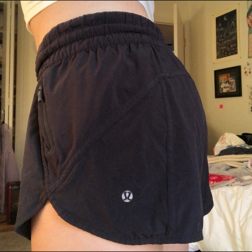 lululemon | track that MR black shorts 4
